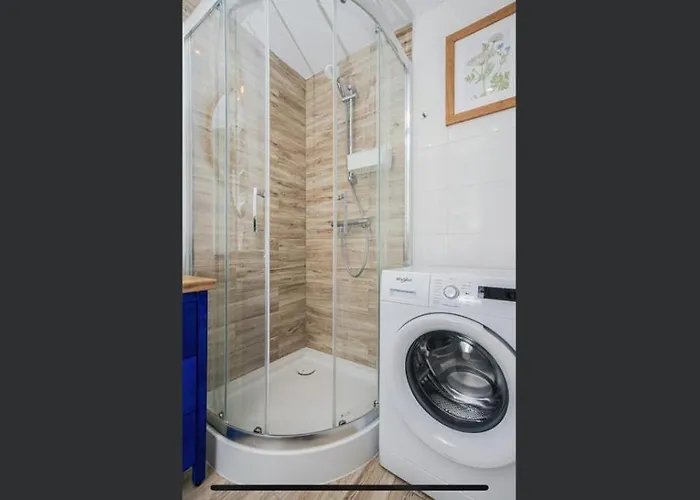 דירה Wyjatkowy Z Antresola I Dwoma Sypialniami-500m Od Morza