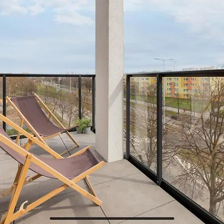 Wyjatkowy Z Antresola I Dwoma Sypialniami-500m Od Morza